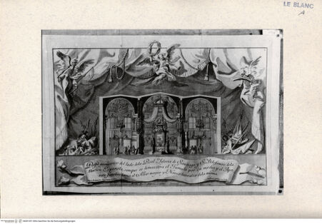 Vorderseite von ICCD [http://creativecommons.org/publicdomain/mark/1.0/] Trauerschmuck und Katafalk in der Kirche Nostra Signora del Sacro Cuore (ehemals San Giacomo degli Spagnoli), Rom, anläßlich des Todes Philipps V. von Spanien - , bh001051. Foto.