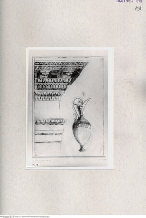 Vorderseite von  [http://creativecommons.org/publicdomain/mark/1.0/] Architekturdetail - , bh001211. Foto.