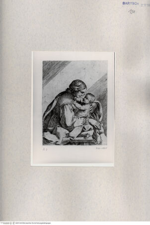 Vorderseite von  [http://creativecommons.org/publicdomain/mark/1.0/] Madonna mit Kind - , bh001444. Foto.