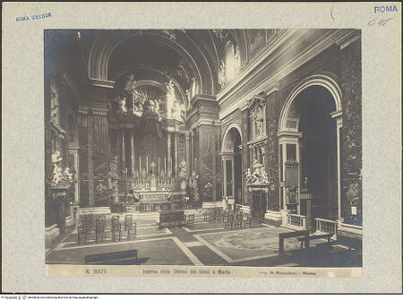 Vorderseite von unbekannt [https://www.deutsche-digitale-bibliothek.de/content/lizenzen/rv-fz/] Santi Nomi di Gesù e Maria - Chor und rechte Seitenwand, bh005828_recto. Foto: Moscioni, Romualdo.