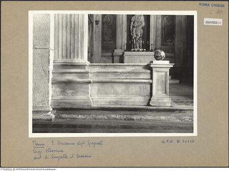 Vorderseite von ICCD [https://www.deutsche-digitale-bibliothek.de/content/lizenzen/rv-ez/] San Giacomo degli SpagnoliCappella di San Giacomo - Detail: Balustrade, bh006222_recto. Foto.