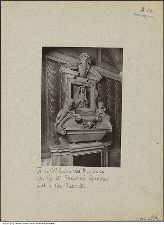 Vorderseite von Bibliotheca Hertziana [https://www.deutsche-digitale-bibliothek.de/content/lizenzen/rv-fz/] Grabmal der Faustina Gottarda Ginnasi - Gesamtansicht, bh006637_recto. Foto: Lotz-Bauer, Hilde.