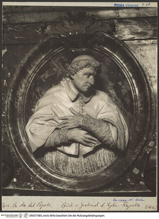 Vorderseite von ICCD [https://www.deutsche-digitale-bibliothek.de/content/lizenzen/rv-ez/] Grabmal des Kardinals Lorenzo Cybo - Detail: Porträtmedaillon, bh007585_recto. Foto.