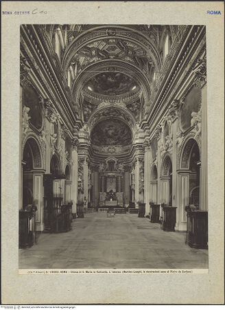 Vorderseite von Alinari [https://www.deutsche-digitale-bibliothek.de/content/lizenzen/rv-ez/] Santa Maria in VallicellaMittelschiff - nach Norden zur Chorkapelle, bh007852_recto. Foto.