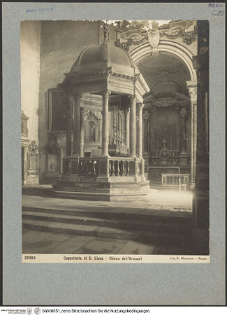 Vorderseite von Moscioni, Rom [https://www.deutsche-digitale-bibliothek.de/content/lizenzen/rv-ez/] Tempietto der heiligen Helena - Gesamtansicht, bh008051_recto. Foto.