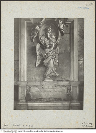 Vorderseite von Bibliotheca Hertziana [https://www.deutsche-digitale-bibliothek.de/content/lizenzen/rv-fz/] Engel halten ein Medaillon mit einem Brustbild des heiligen Stephanus - , bh008117_recto. Foto: Lamb, Carl.
