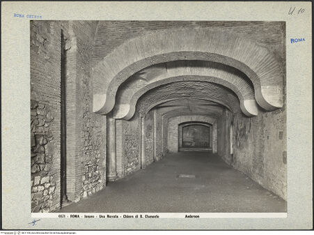 Vorderseite von Alinari [https://www.deutsche-digitale-bibliothek.de/content/lizenzen/rv-ez/] San Clemente - Unterkirche, bh011446_recto. Foto.