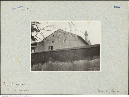 Vorderseite von Bibliotheca Hertziana [https://www.deutsche-digitale-bibliothek.de/content/lizenzen/rv-fz/] San ClementeKonventsgebäudeKonvent - Außenansicht Schmalseite, bh011536_recto. Foto: Schudt, Ludwig.