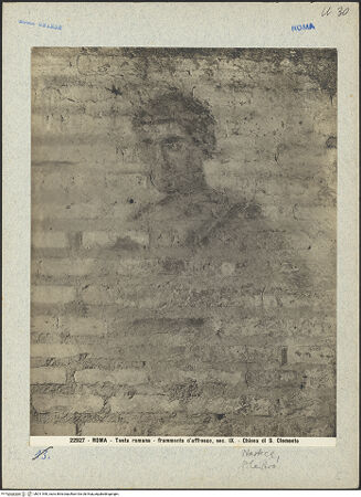 Vorderseite von Alinari [https://www.deutsche-digitale-bibliothek.de/content/lizenzen/rv-ez/] Haupt eines Unbekannten - , bh011540_recto. Foto.