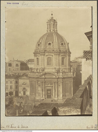 Vorderseite von Bibliotheca Hertziana [https://www.deutsche-digitale-bibliothek.de/content/lizenzen/rv-fz/] Santissimo Nome di Maria - Ansicht von Südosten zur Hauptfassade, bh014501_recto. Foto: Lindner, Paul.