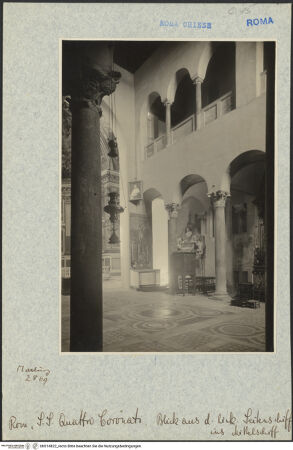 Vorderseite von Foto Marburg [https://www.deutsche-digitale-bibliothek.de/content/lizenzen/rv-fz/] Santi Quattro Coronati - Blick aus dem linken Seitenschiff ins Mittelschiff, bh014822_recto. Foto.