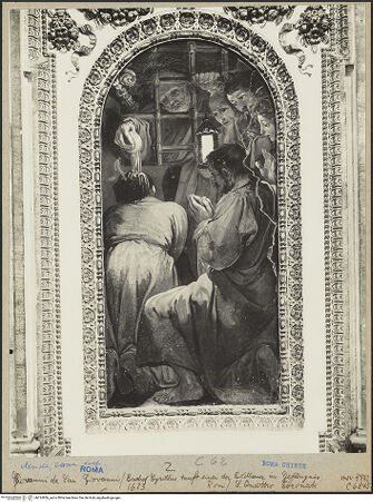 Vorderseite von ICCD (Luce) [https://www.deutsche-digitale-bibliothek.de/content/lizenzen/rv-ez/] Freskenzyklus im ChorLeben und Martyrien der vier bzw. fünf gekrönten Bildhauer bzw. Steinmetze  aus PannonienCyrill von Antiochia tauft den bekehrten Bildhauer im Kerker - Gesamtansicht, bh014836_recto. Foto.