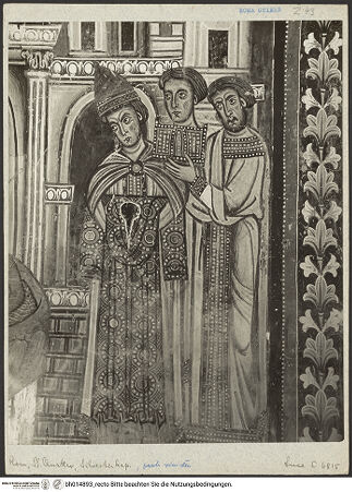 Vorderseite von Luce 6815 [https://www.deutsche-digitale-bibliothek.de/content/lizenzen/rv-ez/] SilvesterlegendeTaufe Kaiser Konstantins durch den heiligen Silvester - Ausschnitt: Geisterliche rechts des Täuflings, bh014893_recto. Foto.