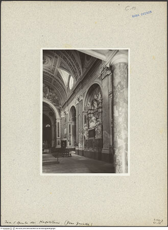 Vorderseite von Bibliotheca Hertziana [https://www.deutsche-digitale-bibliothek.de/content/lizenzen/rv-fz/] Santo Spirito dei Napoletani - rechte Langhauswand, bh015099_recto. Foto.