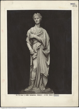 Vorderseite von Alinari [https://www.deutsche-digitale-bibliothek.de/content/lizenzen/rv-ez/] Tugend (Fortitudo?) - , bh016684_recto. Foto.