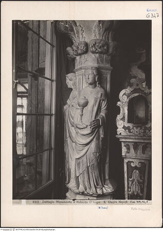 Vorderseite von Moscioni, Rom [https://www.deutsche-digitale-bibliothek.de/content/lizenzen/rv-ez/] Grabmal des Königs Robert I.Untere Hälfte: Karyatiden, Sarkophag und GrabkammerLinker Pfeiler mit Tugenden - Fides, bh017940_recto. Foto: Moscioni, Romualdo.