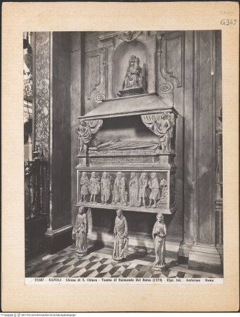 Vorderseite von Alinari [https://www.deutsche-digitale-bibliothek.de/content/lizenzen/rv-ez/] Grabmal des Raimondo del Balzo (gest. 1375) - Gesamtansicht, bh017954_recto. Foto.