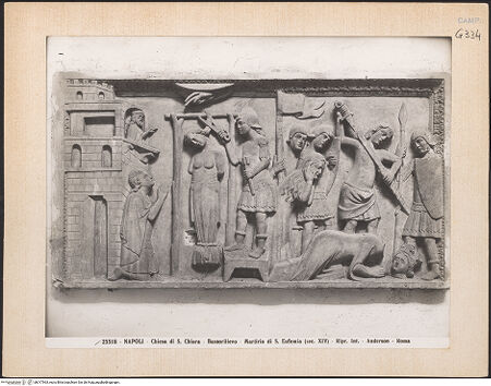 Vorderseite von Alinari [https://www.deutsche-digitale-bibliothek.de/content/lizenzen/rv-ez/] KanzelMartyrium der heiligen Euphemia von Chalkedon - Gesamtansicht, bh017963_recto. Foto.