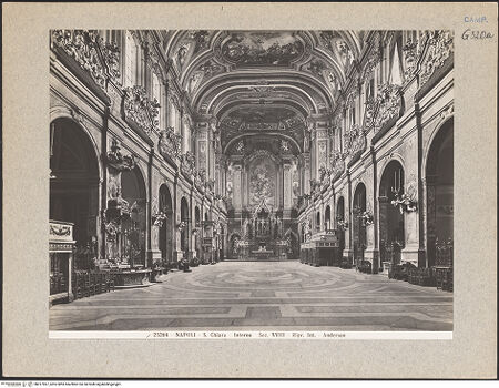 Vorderseite von Alinari [https://www.deutsche-digitale-bibliothek.de/content/lizenzen/rv-ez/] Santa Chiara - Blick Richtung Chor, bh017967_recto. Foto.