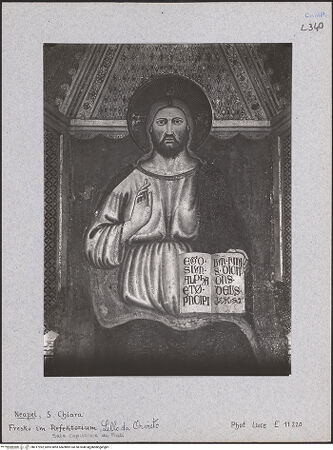 Vorderseite von Luce [https://www.deutsche-digitale-bibliothek.de/content/lizenzen/rv-ez/] Christus thronend mit Heiligen, Karl von Kalabrien, König Robert 1, Sancia von Mallorca und Johanna 1. von Neapel - Detail: Christus, bh017992_recto. Foto.