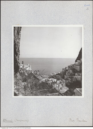 Vorderseite von Bibliotheca Hertziana [https://www.deutsche-digitale-bibliothek.de/content/lizenzen/rv-fz/] Ansicht der Stadt von Nordwesten, bh018974_recto. Foto: Paeseler, Wilhelm.