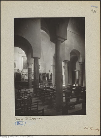 Vorderseite von unbekannt [https://www.deutsche-digitale-bibliothek.de/content/lizenzen/rv-ez/] San Costanzo - Innenansicht, bh018982_recto. Foto: Lipinsky, Angelo.