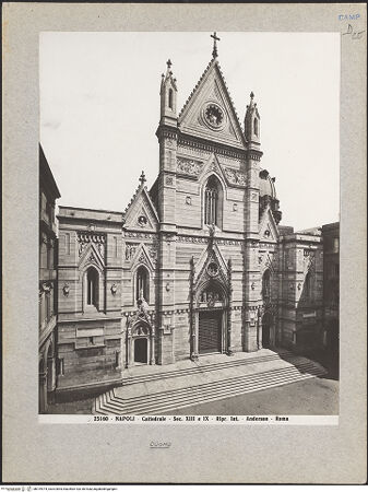 Vorderseite von Alinari [https://www.deutsche-digitale-bibliothek.de/content/lizenzen/rv-ez/] DuomoWestfassade - Seitenansicht (von Nordwesten), bh019974_recto. Foto.