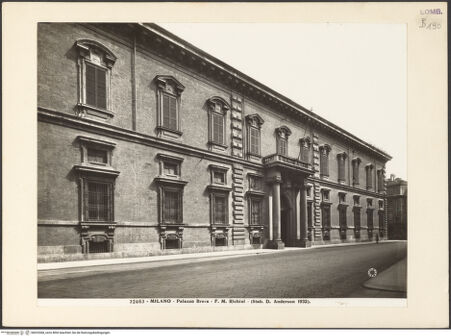Vorderseite von Alinari [https://www.deutsche-digitale-bibliothek.de/content/lizenzen/rv-ez/] Palazzo di Brera - Teilansicht, bh022068_recto. Foto.