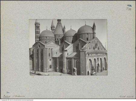 Vorderseite von ENIT [https://www.deutsche-digitale-bibliothek.de/content/lizenzen/rv-ez/] Sant'Antonio - Ansicht von Nordwesten, bh022139_recto. Foto.