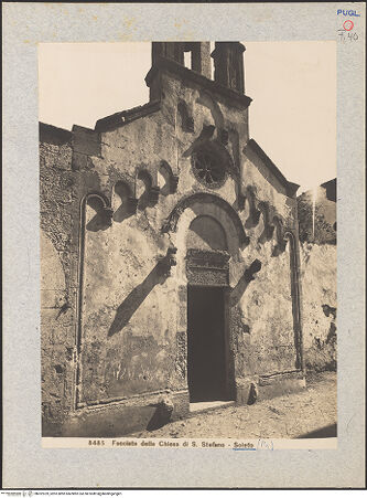 Vorderseite von Alinari? [https://www.deutsche-digitale-bibliothek.de/content/lizenzen/rv-ez/] Santo Stefano - Fassade, Schrägansicht, bh022239_recto. Foto.