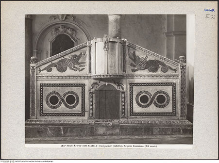 Vorderseite von Alinari [https://www.deutsche-digitale-bibliothek.de/content/lizenzen/rv-ez/] Gesamtansicht, bh023505_recto. Foto.