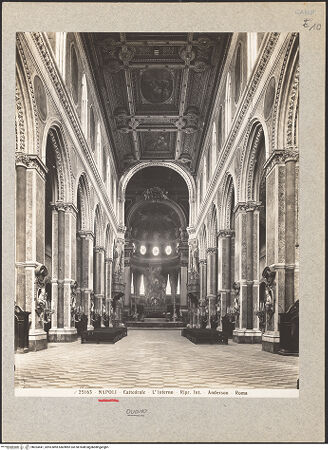 Vorderseite von Alinari [https://www.deutsche-digitale-bibliothek.de/content/lizenzen/rv-ez/] Duomo - Ansicht (Mittelschiff von Westen), bh024441_recto. Foto.