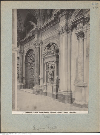Vorderseite von Alinari [https://www.deutsche-digitale-bibliothek.de/content/lizenzen/rv-ez/] DuomoCappella di San Gennaro - Seitenansicht, bh024448_recto. Foto.