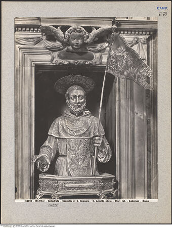 Vorderseite von Alinari [https://www.deutsche-digitale-bibliothek.de/content/lizenzen/rv-ez/] Büstenreliquiar des heiligen Agnellus von Neapel - Gesamtansicht, bh024460_recto. Foto.