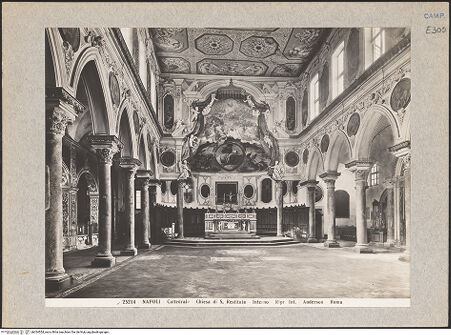 Vorderseite von Alinari [https://www.deutsche-digitale-bibliothek.de/content/lizenzen/rv-ez/] DuomoSanta Restituta - Innenansicht (Richtung Apsis), bh024554_recto. Foto.