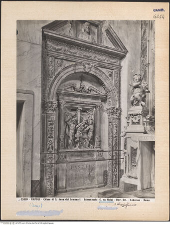 Vorderseite von Alinari [https://www.deutsche-digitale-bibliothek.de/content/lizenzen/rv-ez/] Geisselung Christi - Gesamtansicht, bh024581_recto. Foto.