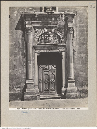 Vorderseite von Alinari [https://www.deutsche-digitale-bibliothek.de/content/lizenzen/rv-ez/] Portaldekoration - Gesamtansicht, bh025264_recto. Foto.