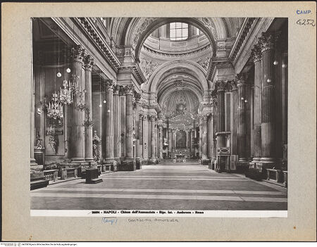 Vorderseite von Alinari [https://www.deutsche-digitale-bibliothek.de/content/lizenzen/rv-ez/] Santissima Annunziata - Ansicht nach dem Hauptaltar, bh025814_recto. Foto.