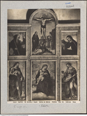 Vorderseite von Alinari [https://www.deutsche-digitale-bibliothek.de/content/lizenzen/rv-ez/] Polyptychon (Madonna, Kreuzigung und Heiligen) - Gesamtansicht, bh026144_recto. Foto.