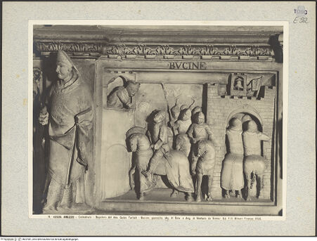 Vorderseite von Alinari [https://www.deutsche-digitale-bibliothek.de/content/lizenzen/rv-ez/] Grabmal des Bischofs Guido Tarlati (gest. 1327)Allegorische Darstellungen der Gemeinde und Szenen aus dem Leben des Bischof Guido TarlatiDie Eroberung von Bucine (Bucine) - Gesamtansicht, bh027081_recto. Foto.