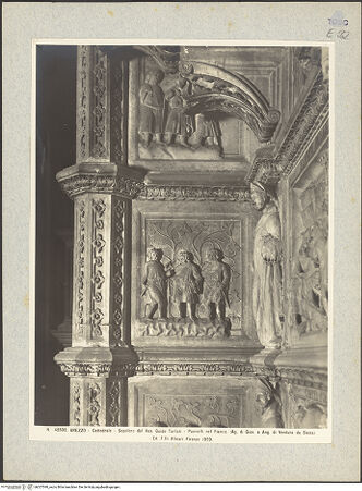 Vorderseite von Alinari [https://www.deutsche-digitale-bibliothek.de/content/lizenzen/rv-ez/] Grabmal des Bischofs Guido Tarlati (gest. 1327)Linken Seitenflügel: Ritter und Jäger - Teilansicht, bh027090_recto. Foto.