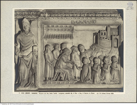 Vorderseite von Alinari [https://www.deutsche-digitale-bibliothek.de/content/lizenzen/rv-ez/] Grabmal des Bischofs Guido Tarlati (gest. 1327)Allegorische Darstellungen der Gemeinde und Szenen aus dem Leben des Bischof Guido TarlatiDie Unterwerfung von Lucignano (Lucignano) - Gesamtansicht, bh027102_recto. Foto.