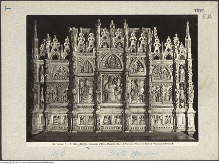 Vorderseite von Alinari [https://www.deutsche-digitale-bibliothek.de/content/lizenzen/rv-ez/] Hauptaltar und Schrein des heiligen DonatusRetabel und Schrein des heiligen DonatusRetabel (Frontseite) - Frontalansicht (Retabel), bh027107_recto. Foto.