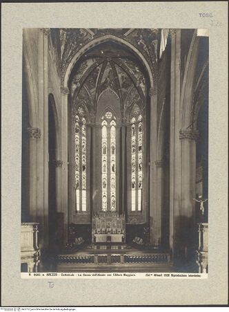 Vorderseite von Alinari [https://www.deutsche-digitale-bibliothek.de/content/lizenzen/rv-ez/] Duomo - Blick in Richtung Hauptaltar, bh027127_recto. Foto.