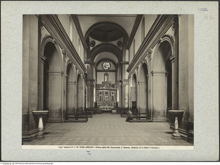 Vorderseite von Alinari [https://www.deutsche-digitale-bibliothek.de/content/lizenzen/rv-ez/] Santissima Annunziata - Blick in Richtung Presbyterium, bh027526_recto. Foto.