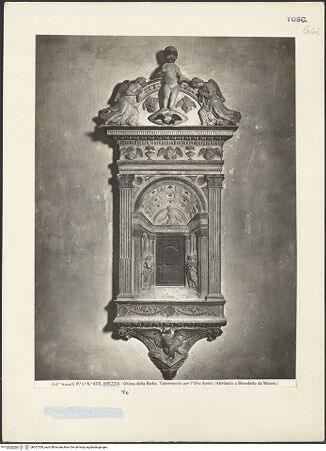 Vorderseite von Alinari [https://www.deutsche-digitale-bibliothek.de/content/lizenzen/rv-ez/] Tabernakel - Gesamtansicht, bh027529_recto. Foto.