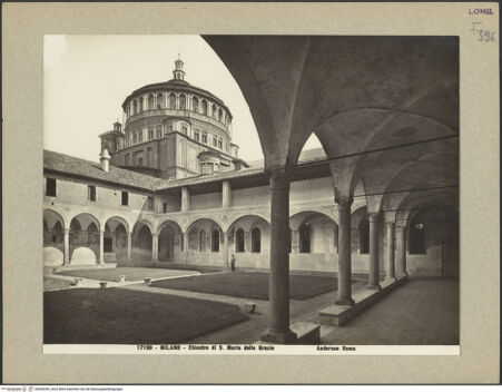 Vorderseite von Alinari [https://www.deutsche-digitale-bibliothek.de/content/lizenzen/rv-ez/] Santa Maria delle GrazieChiostro Grande - Ansicht von Nordwesten (vor der Rekonstruktion), bh028296_recto. Foto.