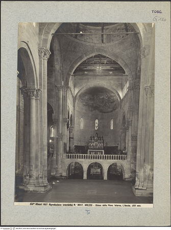 Vorderseite von Alinari [https://www.deutsche-digitale-bibliothek.de/content/lizenzen/rv-ez/] Pieve di Santa Maria - Presbyterium und Krypta von Westen, bh029057_recto. Foto.