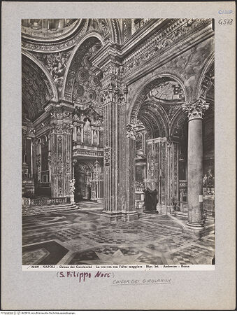 Vorderseite von Alinari [https://www.deutsche-digitale-bibliothek.de/content/lizenzen/rv-ez/] San Filippo Neri & Chiesa dei Girolamini - Presbyterium, Vierung und rechter Querhausarm, bh029814_recto. Foto.