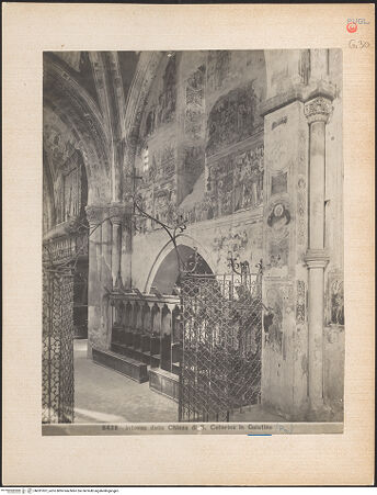 Vorderseite von Moscioni [https://www.deutsche-digitale-bibliothek.de/content/lizenzen/rv-fz/] Santa Caterina d'AlessandriaMittelschiff - Drittes Joch von Südosten, Detail (vor der Restaurierung), bh031057_recto. Foto: Moscioni, Romualdo.